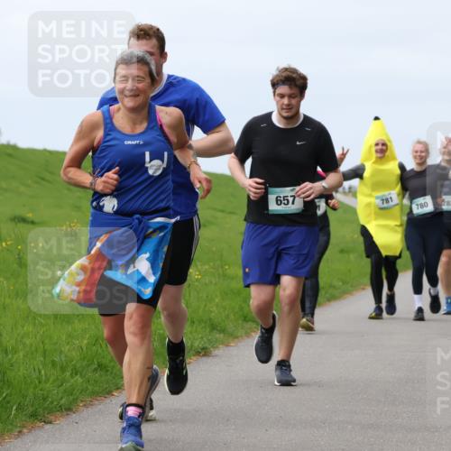 04.05.2025 - 8. Wedeler Halbmarathon Yannick Fuchs http://msf.ph/oto/7839390 04.05.2025 12:04:35 Laufen 657, 781, 780, 282 meine-sportfotos.de
