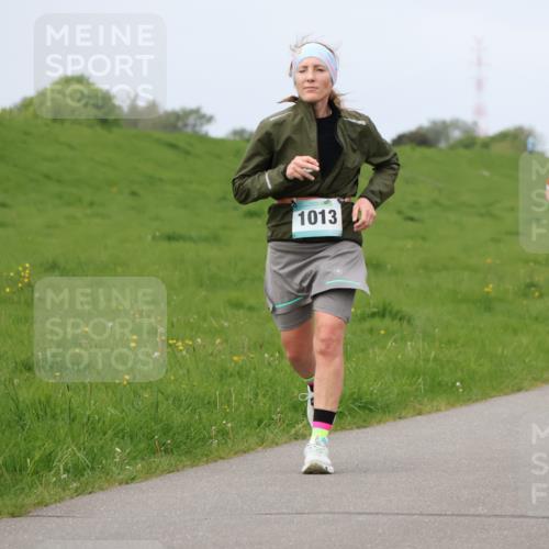 04.05.2025 - 8. Wedeler Halbmarathon Lena Gebhardt http://msf.ph/oto/7839408 04.05.2025 11:43:38 Laufen 1013, 256 meine-sportfotos.de