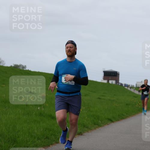 04.05.2025 - 8. Wedeler Halbmarathon Yannick Fuchs http://msf.ph/oto/7839413 04.05.2025 11:47:18 Laufen  meine-sportfotos.de