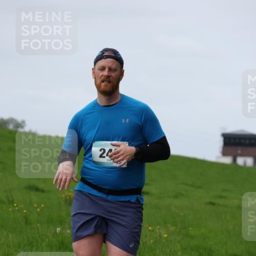 04.05.2025 - 8. Wedeler Halbmarathon Yannick Fuchs http://msf.ph/oto/7839433 04.05.2025 11:47:19 Laufen 24 meine-sportfotos.de