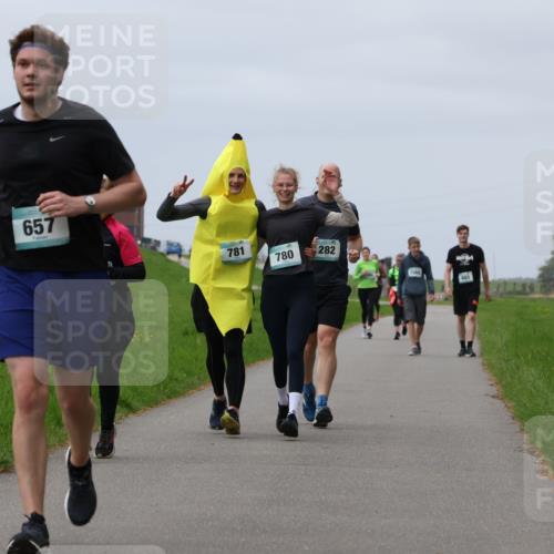 04.05.2025 - 8. Wedeler Halbmarathon Yannick Fuchs http://msf.ph/oto/7839446 04.05.2025 12:04:36 Laufen 657, 781, 780, 282, 1005, 683 meine-sportfotos.de