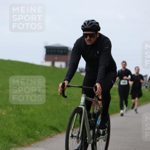 04.05.2025 - 8. Wedeler Halbmarathon Yannick Fuchs http://msf.ph/oto/7839457 04.05.2025 11:47:21 Laufen  meine-sportfotos.de