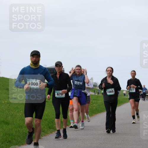 04.05.2025 - 8. Wedeler Halbmarathon Yannick Fuchs http://msf.ph/oto/7839489 04.05.2025 11:25:52 Laufen 1000, 670, 1065, 817 meine-sportfotos.de