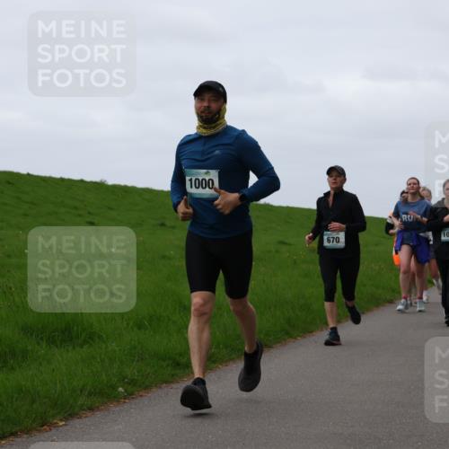 04.05.2025 - 8. Wedeler Halbmarathon Yannick Fuchs http://msf.ph/oto/7839595 04.05.2025 11:25:55 Laufen 1000, 670, 1065, 817 meine-sportfotos.de