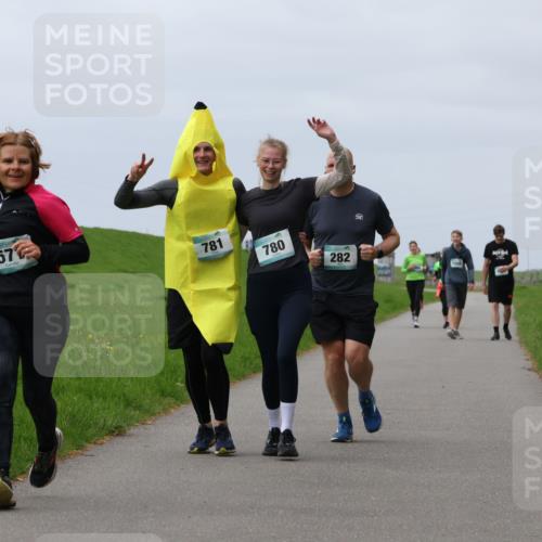 04.05.2025 - 8. Wedeler Halbmarathon Yannick Fuchs http://msf.ph/oto/7839601 04.05.2025 12:04:39 Laufen 57, 781, 780, 282 meine-sportfotos.de