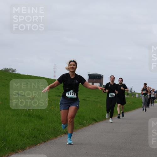 04.05.2025 - 8. Wedeler Halbmarathon Yannick Fuchs http://msf.ph/oto/7839612 04.05.2025 11:47:26 Laufen 1177, 506 meine-sportfotos.de