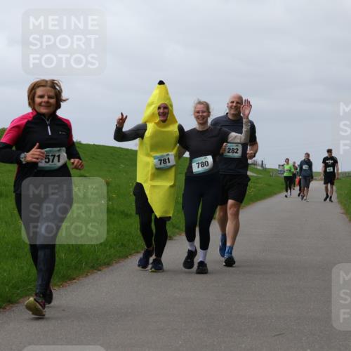 04.05.2025 - 8. Wedeler Halbmarathon Yannick Fuchs http://msf.ph/oto/7839716 04.05.2025 12:04:41 Laufen 571, 282, 781, 780 meine-sportfotos.de