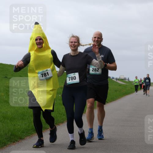 04.05.2025 - 8. Wedeler Halbmarathon Yannick Fuchs http://msf.ph/oto/7839796 04.05.2025 12:04:43 Laufen 781, 780, 282 meine-sportfotos.de