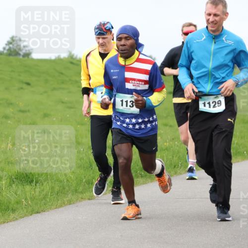 04.05.2025 - 8. Wedeler Halbmarathon Lena Gebhardt http://msf.ph/oto/7839806 04.05.2025 11:45:50 Laufen 113, 1129 meine-sportfotos.de
