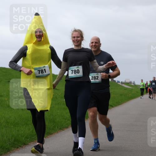 04.05.2025 - 8. Wedeler Halbmarathon Yannick Fuchs http://msf.ph/oto/7839807 04.05.2025 12:04:43 Laufen 781, 780, 282 meine-sportfotos.de