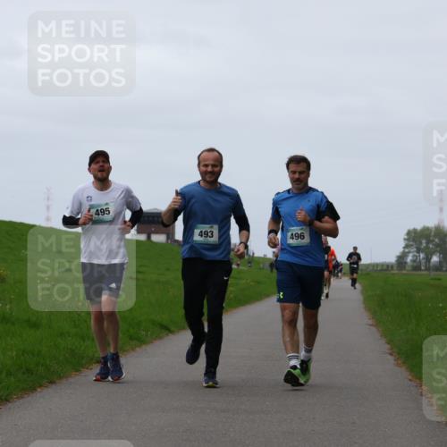 04.05.2025 - 8. Wedeler Halbmarathon Yannick Fuchs http://msf.ph/oto/7839896 04.05.2025 11:26:29 Laufen 495, 493, 496 meine-sportfotos.de