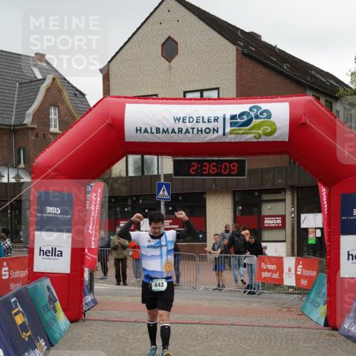04.05.2025 - 8. Wedeler Halbmarathon Felixshl http://msf.ph/oto/7839912 04.05.2025 12:36:07 Ziel 442 meine-sportfotos.de