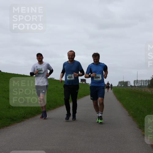 04.05.2025 - 8. Wedeler Halbmarathon Yannick Fuchs http://msf.ph/oto/7839951 04.05.2025 11:26:32 Laufen 495, 493, 496 meine-sportfotos.de