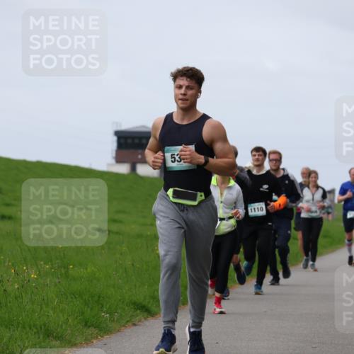 04.05.2025 - 8. Wedeler Halbmarathon Yannick Fuchs http://msf.ph/oto/7839959 04.05.2025 11:47:37 Laufen 53, 1110 meine-sportfotos.de