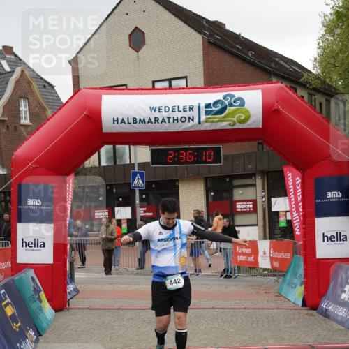 04.05.2025 - 8. Wedeler Halbmarathon Felixshl http://msf.ph/oto/7839994 04.05.2025 12:36:08 Ziel 442 meine-sportfotos.de