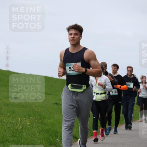 04.05.2025 - 8. Wedeler Halbmarathon Yannick Fuchs http://msf.ph/oto/7840008 04.05.2025 11:47:37 Laufen 53, 110, 821 meine-sportfotos.de