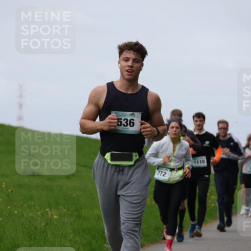 04.05.2025 - 8. Wedeler Halbmarathon Yannick Fuchs http://msf.ph/oto/7840030 04.05.2025 11:47:38 Laufen 536, 772, 1110 meine-sportfotos.de