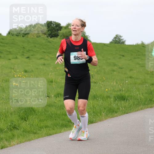 04.05.2025 - 8. Wedeler Halbmarathon Lena Gebhardt http://msf.ph/oto/7840088 04.05.2025 11:46:45 Laufen 985, 432 meine-sportfotos.de