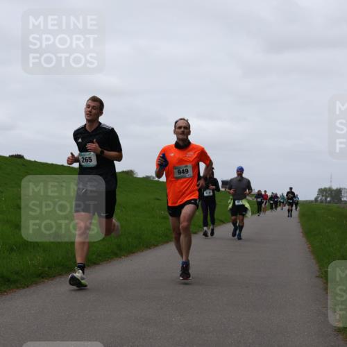 04.05.2025 - 8. Wedeler Halbmarathon Yannick Fuchs http://msf.ph/oto/7840105 04.05.2025 11:26:44 Laufen 265, 949, 870, 871 meine-sportfotos.de