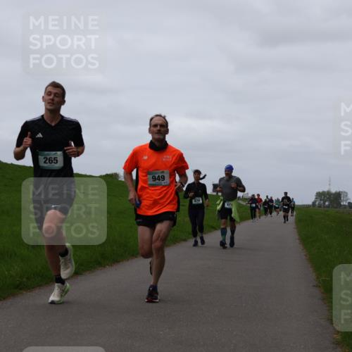 04.05.2025 - 8. Wedeler Halbmarathon Yannick Fuchs http://msf.ph/oto/7840118 04.05.2025 11:26:44 Laufen 265, 949, 870, 871 meine-sportfotos.de