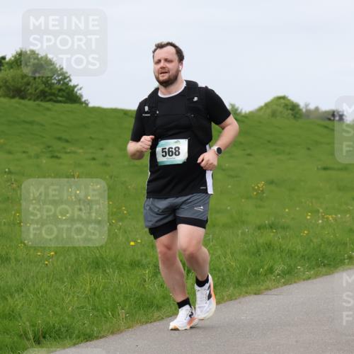 04.05.2025 - 8. Wedeler Halbmarathon Lena Gebhardt http://msf.ph/oto/7840139 04.05.2025 11:47:00 Laufen 568 meine-sportfotos.de