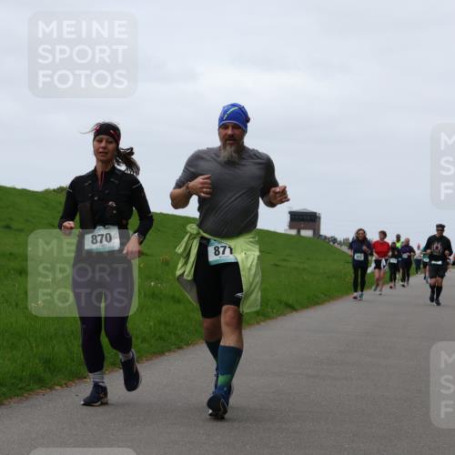 04.05.2025 - 8. Wedeler Halbmarathon Yannick Fuchs http://msf.ph/oto/7840148 04.05.2025 11:26:47 Laufen 870, 871 meine-sportfotos.de