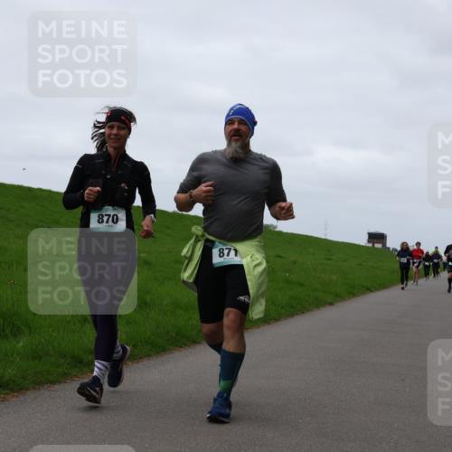 04.05.2025 - 8. Wedeler Halbmarathon Yannick Fuchs http://msf.ph/oto/7840177 04.05.2025 11:26:48 Laufen 870, 871 meine-sportfotos.de