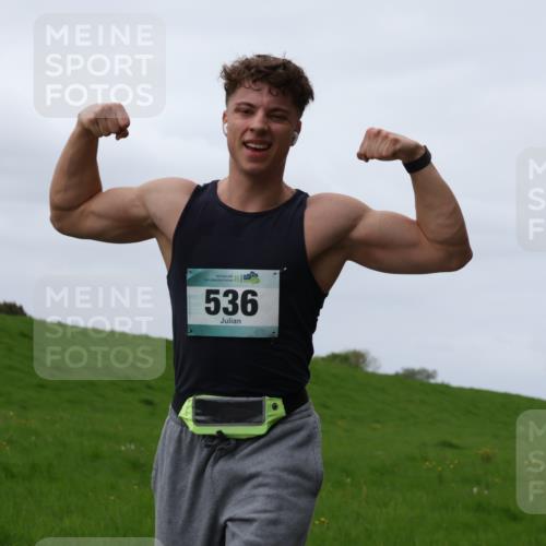 04.05.2025 - 8. Wedeler Halbmarathon Yannick Fuchs http://msf.ph/oto/7840179 04.05.2025 11:47:41 Laufen 25, 536 meine-sportfotos.de