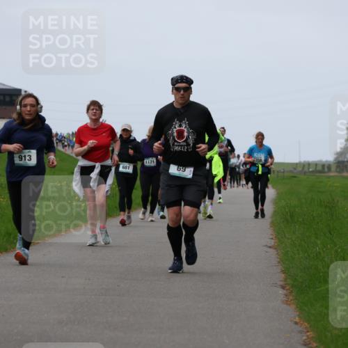 04.05.2025 - 8. Wedeler Halbmarathon Yannick Fuchs http://msf.ph/oto/7840232 04.05.2025 11:26:51 Laufen 913, 681, 1171, 69, 10, 358 meine-sportfotos.de