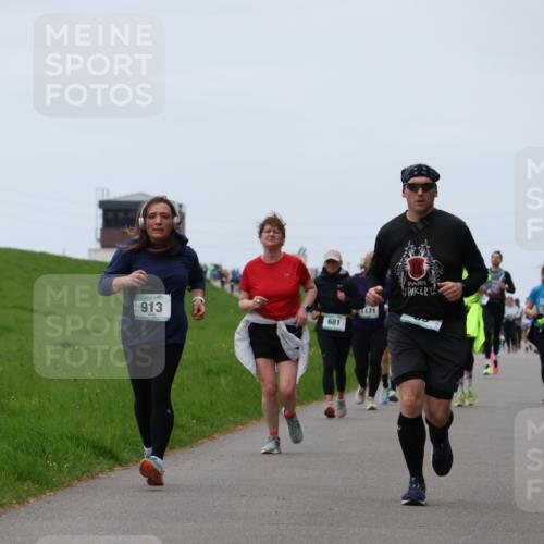 04.05.2025 - 8. Wedeler Halbmarathon Yannick Fuchs http://msf.ph/oto/7840240 04.05.2025 11:26:51 Laufen 10, 913, 1171, 358, 681 meine-sportfotos.de