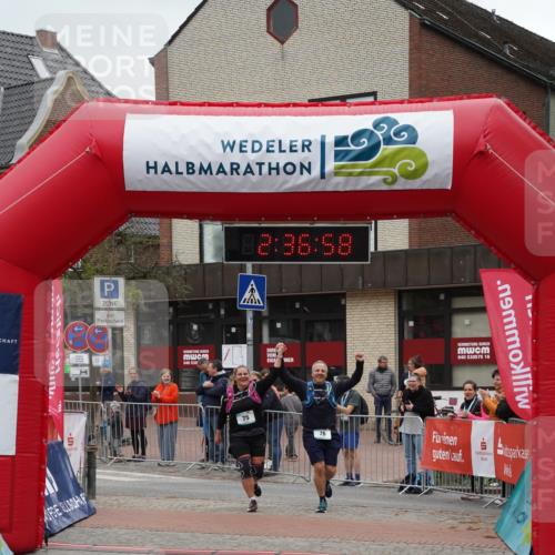 04.05.2025 - 8. Wedeler Halbmarathon Felixshl http://msf.ph/oto/7840274 04.05.2025 12:36:56 Ziel 75, 76 meine-sportfotos.de