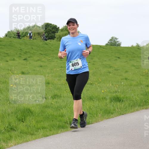 04.05.2025 - 8. Wedeler Halbmarathon Lena Gebhardt http://msf.ph/oto/7840333 04.05.2025 11:47:55 Laufen 605, 771 meine-sportfotos.de