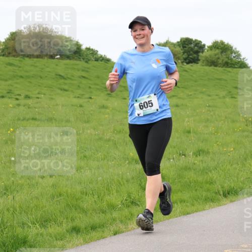 04.05.2025 - 8. Wedeler Halbmarathon Lena Gebhardt http://msf.ph/oto/7840345 04.05.2025 11:47:55 Laufen 605 meine-sportfotos.de