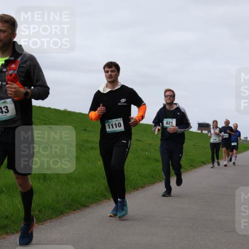 04.05.2025 - 8. Wedeler Halbmarathon Yannick Fuchs http://msf.ph/oto/7840352 04.05.2025 11:47:46 Laufen 543, 1110, 821, 908, 661 meine-sportfotos.de