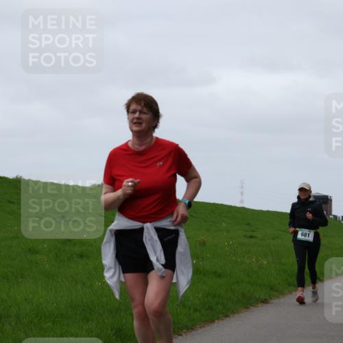 04.05.2025 - 8. Wedeler Halbmarathon Yannick Fuchs http://msf.ph/oto/7840355 04.05.2025 11:27:00 Laufen 681, 1171 meine-sportfotos.de
