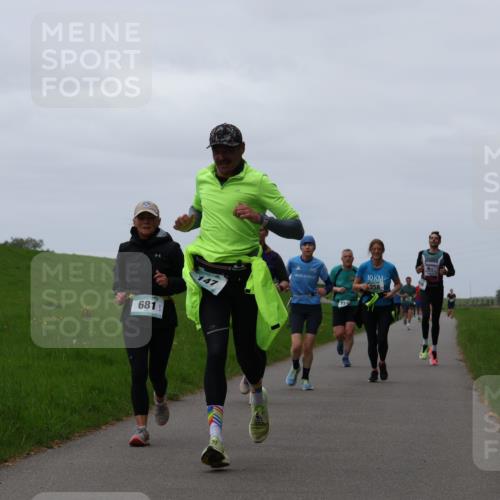 04.05.2025 - 8. Wedeler Halbmarathon Yannick Fuchs http://msf.ph/oto/7840376 04.05.2025 11:27:02 Laufen 681, 147, 724, 10, 358 meine-sportfotos.de