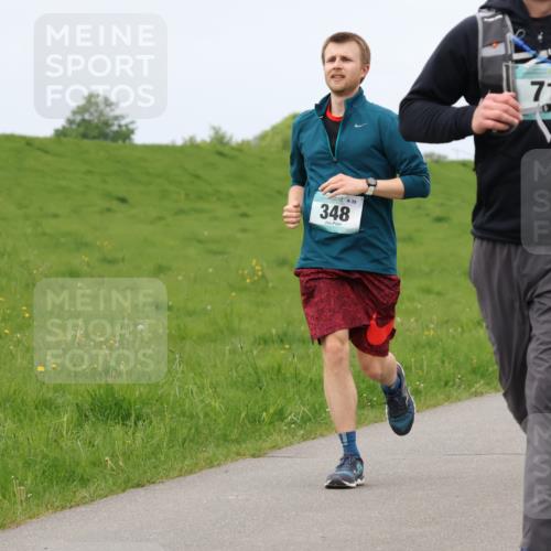 04.05.2025 - 8. Wedeler Halbmarathon Lena Gebhardt http://msf.ph/oto/7840380 04.05.2025 11:48:11 Laufen 39, 348, 71, 713 meine-sportfotos.de