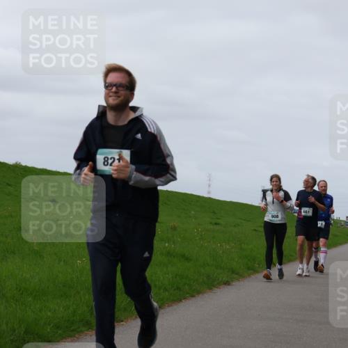 04.05.2025 - 8. Wedeler Halbmarathon Yannick Fuchs http://msf.ph/oto/7840392 04.05.2025 11:47:48 Laufen 82, 908, 661 meine-sportfotos.de