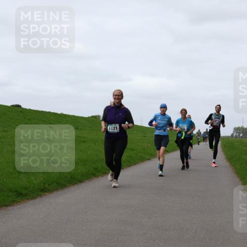 04.05.2025 - 8. Wedeler Halbmarathon Yannick Fuchs http://msf.ph/oto/7840427 04.05.2025 11:27:05 Laufen 31, 1171, 10, 358 meine-sportfotos.de