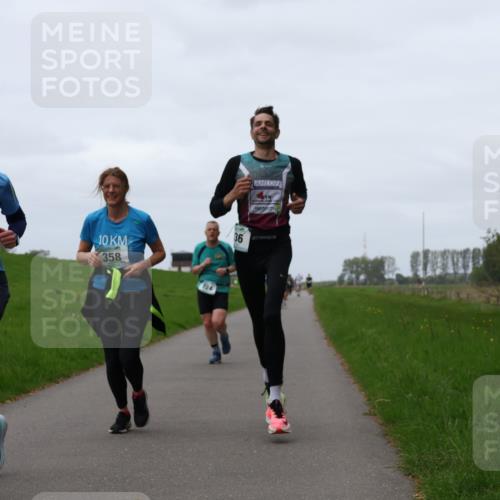 04.05.2025 - 8. Wedeler Halbmarathon Yannick Fuchs http://msf.ph/oto/7840470 04.05.2025 11:27:07 Laufen 10, 358, 36 meine-sportfotos.de