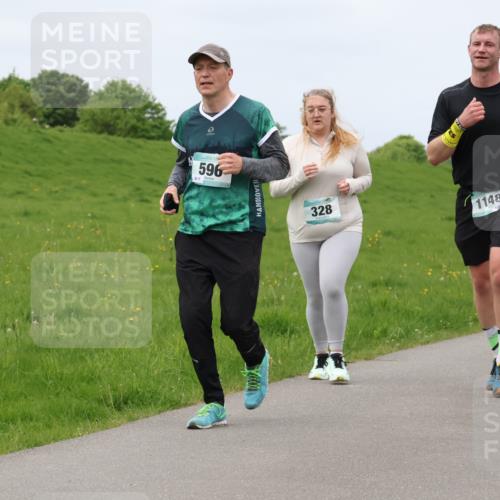04.05.2025 - 8. Wedeler Halbmarathon Lena Gebhardt http://msf.ph/oto/7840558 04.05.2025 11:49:11 Laufen 596, 17, 328, 1148 meine-sportfotos.de
