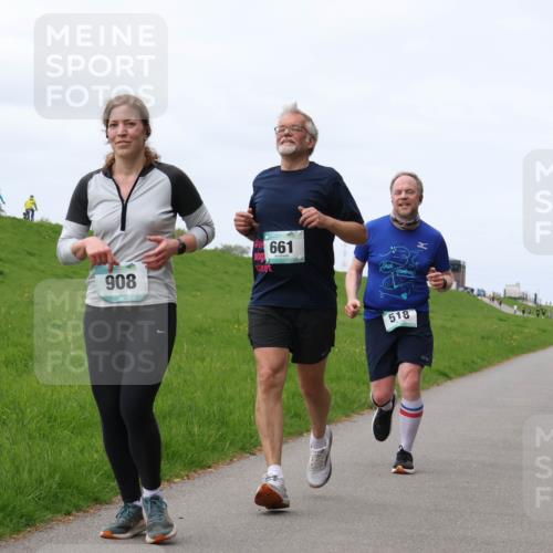 04.05.2025 - 8. Wedeler Halbmarathon Yannick Fuchs http://msf.ph/oto/7840559 04.05.2025 11:47:52 Laufen 661, 908, 518 meine-sportfotos.de