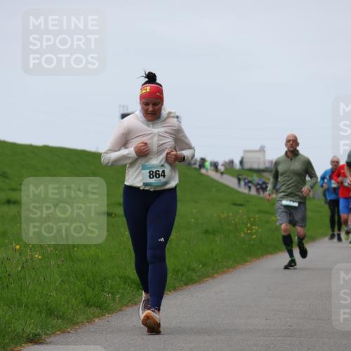 04.05.2025 - 8. Wedeler Halbmarathon Yannick Fuchs http://msf.ph/oto/7840570 04.05.2025 11:27:11 Laufen 864, 199 meine-sportfotos.de