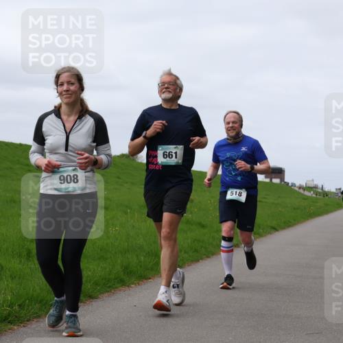 04.05.2025 - 8. Wedeler Halbmarathon Yannick Fuchs http://msf.ph/oto/7840576 04.05.2025 11:47:53 Laufen 908, 661, 518 meine-sportfotos.de
