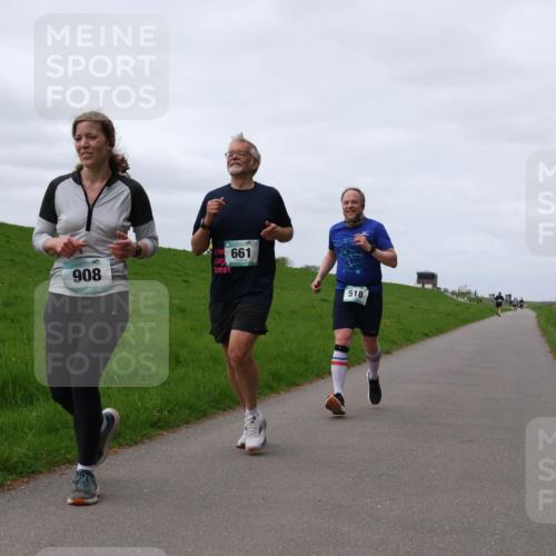 04.05.2025 - 8. Wedeler Halbmarathon Yannick Fuchs http://msf.ph/oto/7840614 04.05.2025 11:47:53 Laufen 908, 661, 518 meine-sportfotos.de