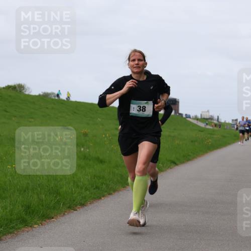 04.05.2025 - 8. Wedeler Halbmarathon Yannick Fuchs http://msf.ph/oto/7840733 04.05.2025 11:48:14 Laufen 38 meine-sportfotos.de