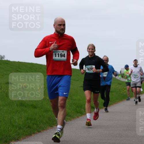 04.05.2025 - 8. Wedeler Halbmarathon Yannick Fuchs http://msf.ph/oto/7840841 04.05.2025 11:27:24 Laufen 1194, 920, 105 meine-sportfotos.de