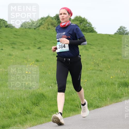 04.05.2025 - 8. Wedeler Halbmarathon Lena Gebhardt http://msf.ph/oto/7840869 04.05.2025 11:51:06 Laufen 15, 384 meine-sportfotos.de