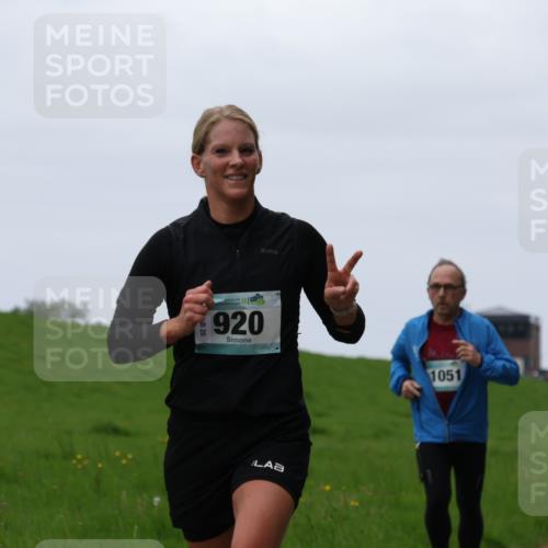 04.05.2025 - 8. Wedeler Halbmarathon Yannick Fuchs http://msf.ph/oto/7840919 04.05.2025 11:27:26 Laufen 20, 920, 1051 meine-sportfotos.de