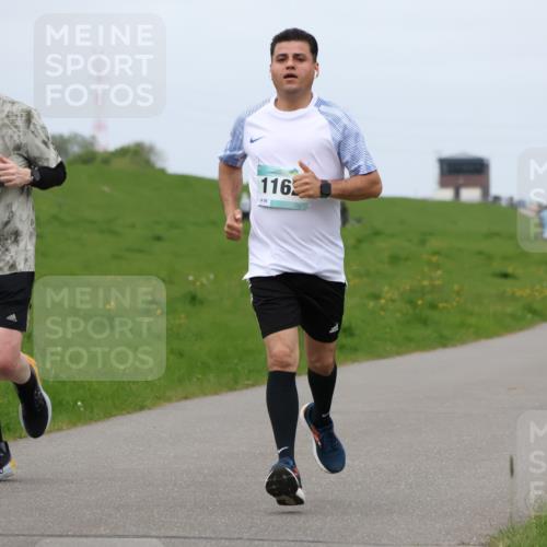 04.05.2025 - 8. Wedeler Halbmarathon Lena Gebhardt http://msf.ph/oto/7840937 04.05.2025 11:51:39 Laufen 122, 116, 99 meine-sportfotos.de
